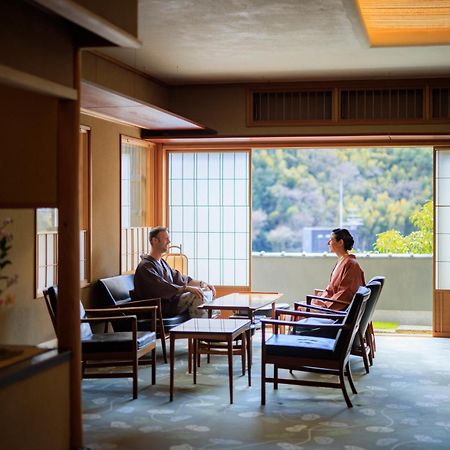 Fukiya Ryokan Юґавара Екстер'єр фото