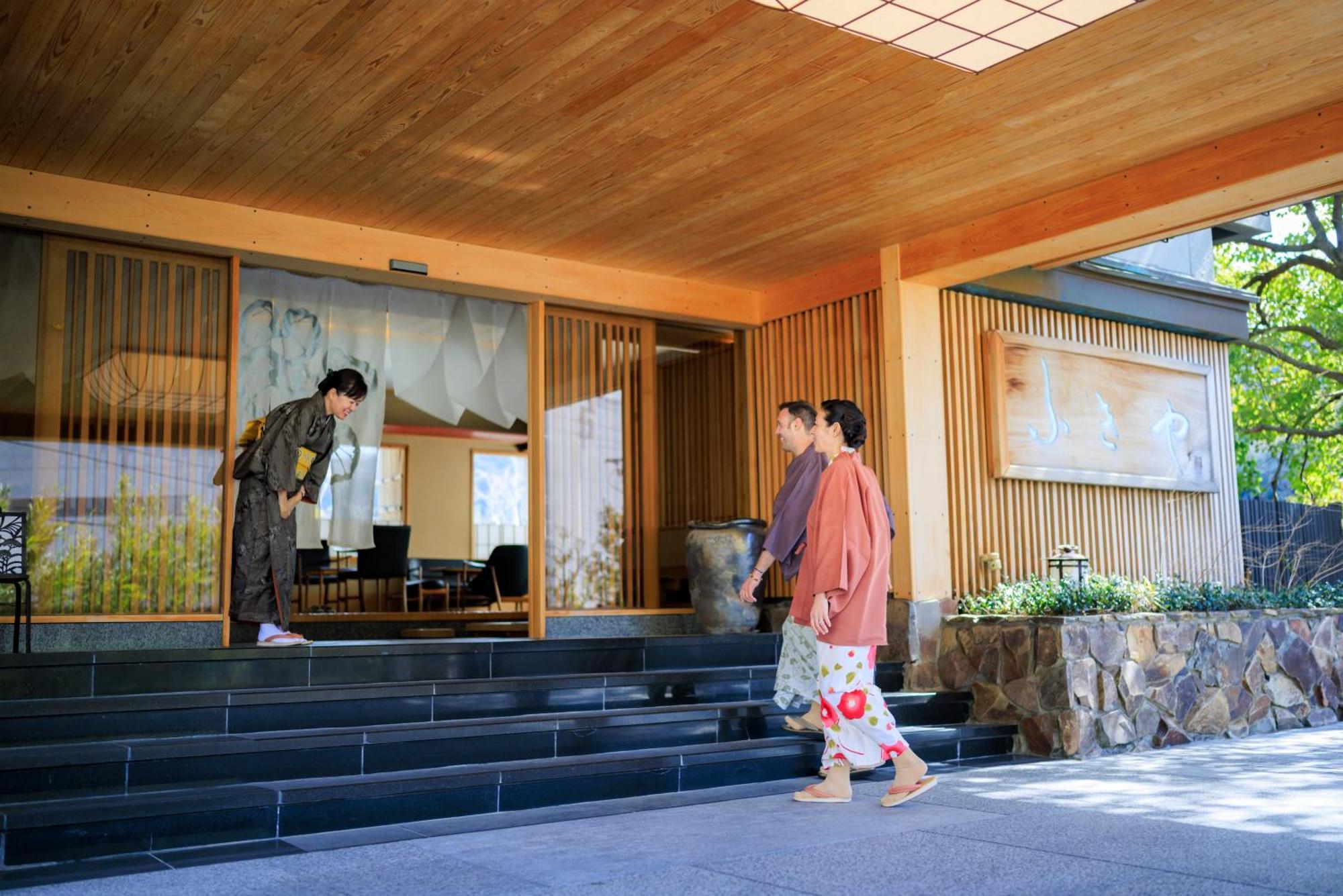 Fukiya Ryokan Юґавара Екстер'єр фото