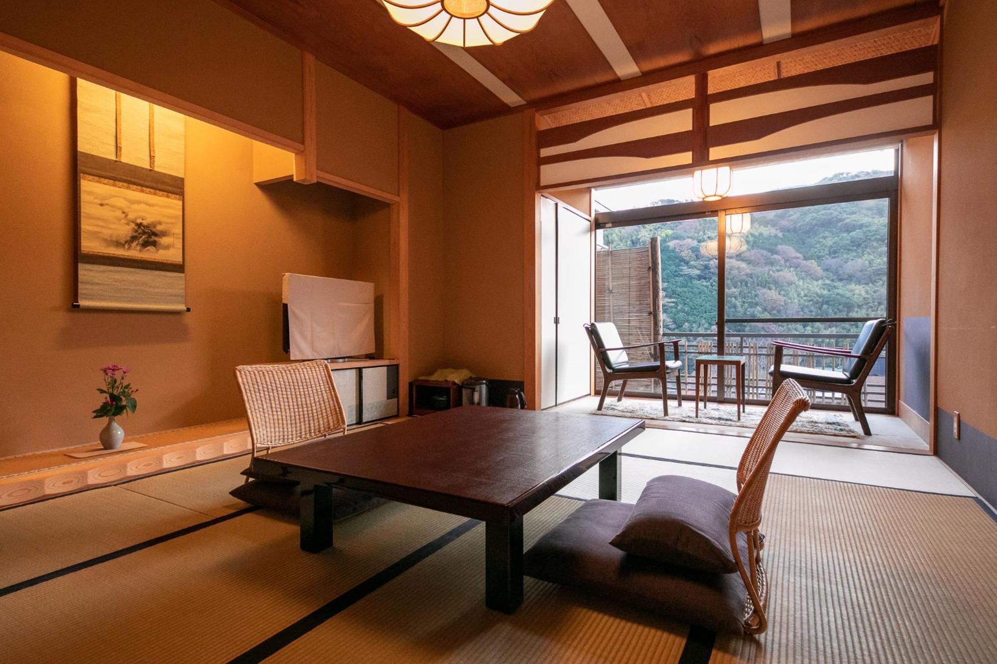 Fukiya Ryokan Юґавара Екстер'єр фото