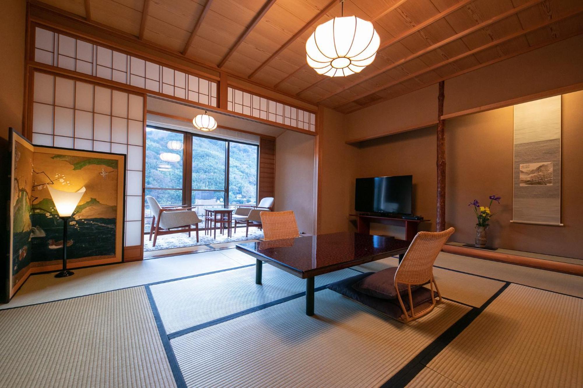 Fukiya Ryokan Юґавара Екстер'єр фото